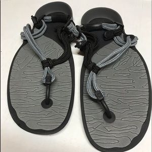 Zero Sandals “See The World”
